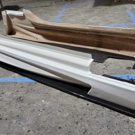 Varis 370z side skirts