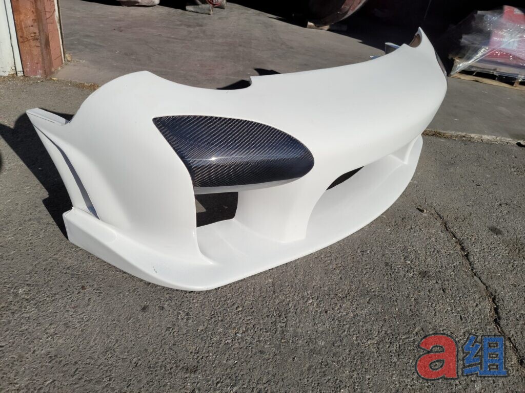Group A Mazda RX-7 FD3S Carbon Fiber Covers for Spec GTC Front Bumper - photo 2