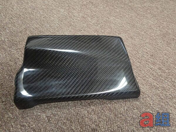Group A Lexus RC-F Fuse Box Cover - Pre-Preg Dry Carbon (2015-2024) - photo 4