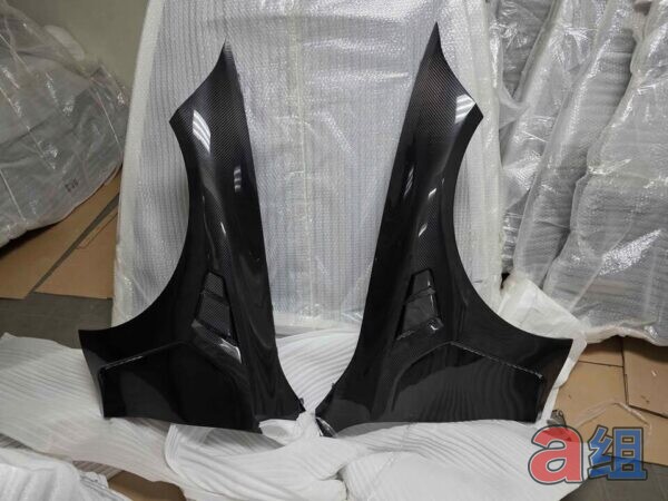 Group A BMW M3 G80 Front Fenders - Pre-Preg Dry Carbon (2021+) - photo 4